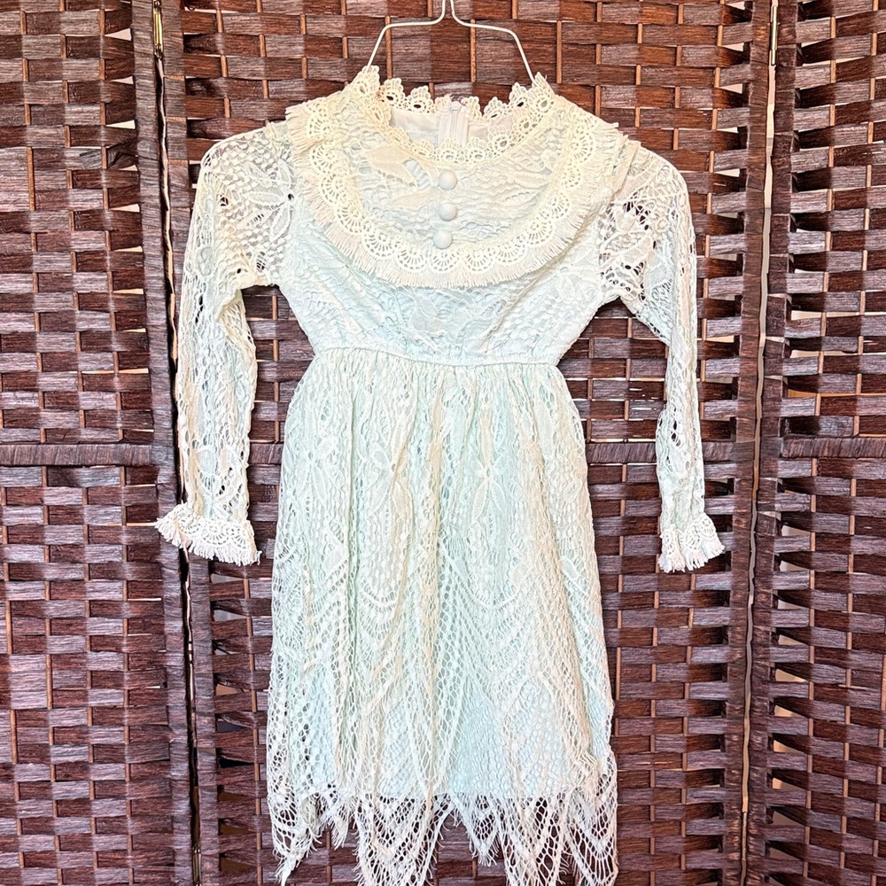 Trish Scully seafoam green Lace Dress with Ruffled Collar buttons EUC girls 5